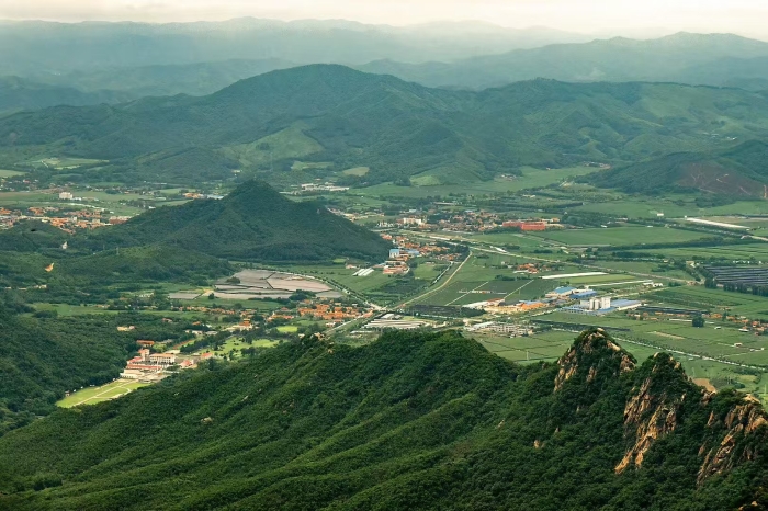 06刘梅蒂 山居图.jpg